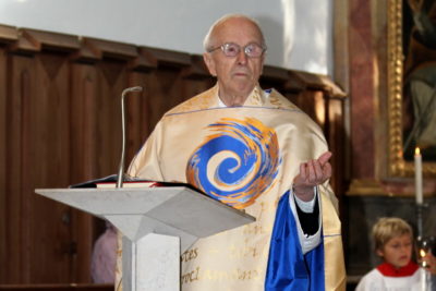 2011 - Festgottesdienst zum 90. Geburtstag von Alwin Holdenrieder